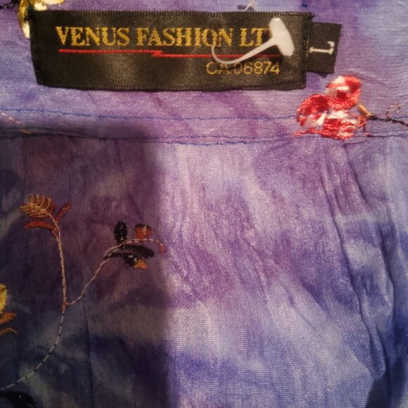VENUS FASHION   embroidered  button up  blouse  SIZE LARGE NWT - Picture 4 of 9